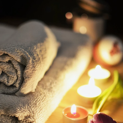 MASSAGE AYURVÉDIQUE ÉNERGÉTIQUE